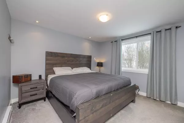 33506 Ihles AVE Mission, BC V2V 6Y1