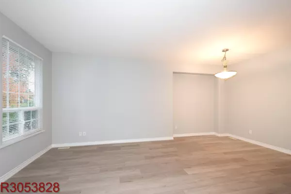 Maple Ridge, BC V2W 2A2,24105 102 AVE