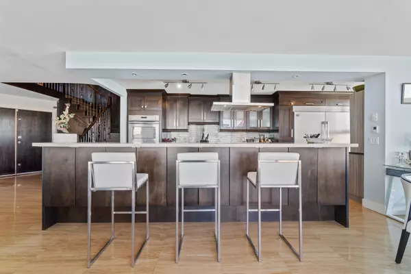 New Westminster, BC V3M 6E2,1250 Quayside DR #1901