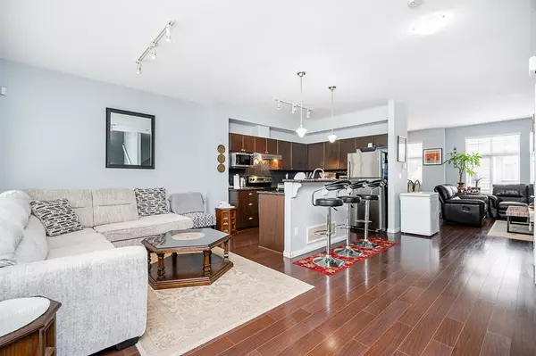 Surrey, BC V3W 1S1,7518 138 ST #35