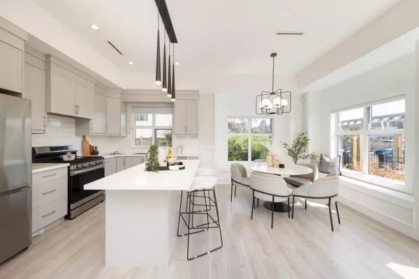 Richmond, BC V7A 1M9,9899 Steveston HWY #5