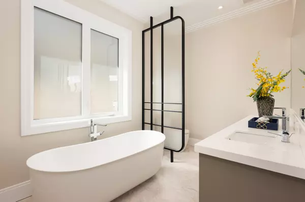 6120 Maple RD Richmond, BC V7E 1G5