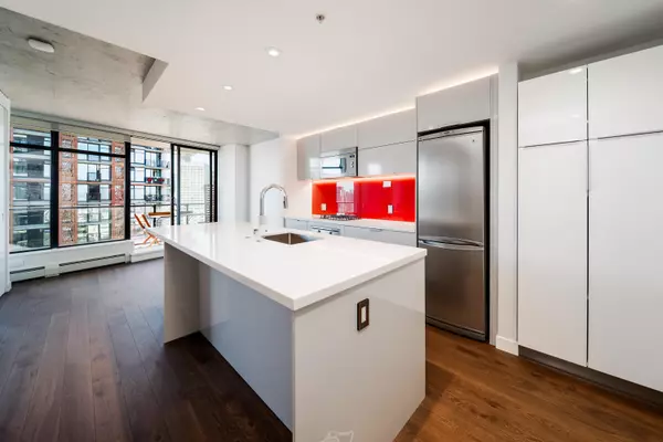 108 W Cordova ST #2508, Vancouver, BC V6B 0G5