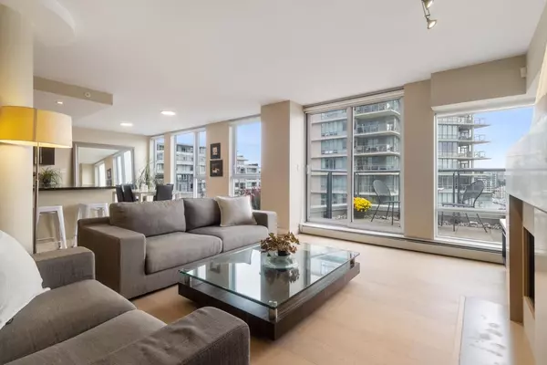 Vancouver, BC V6Z 2W9,1383 Marinaside CRES #805