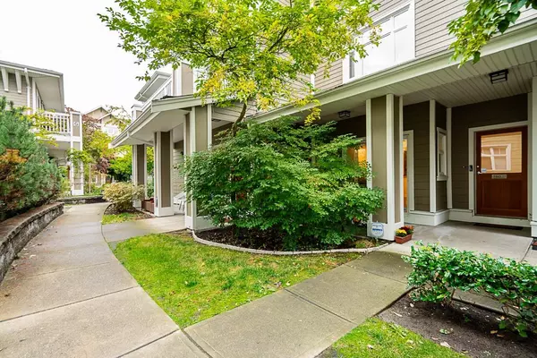 Burnaby, BC V5J 0A1,7388 Macpherson AVE #160