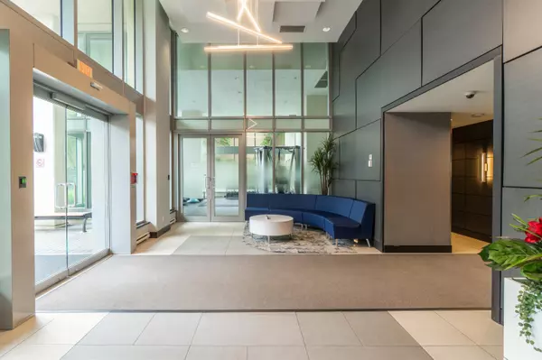 Burnaby, BC V5C 0G8,2200 Douglas RD #1901