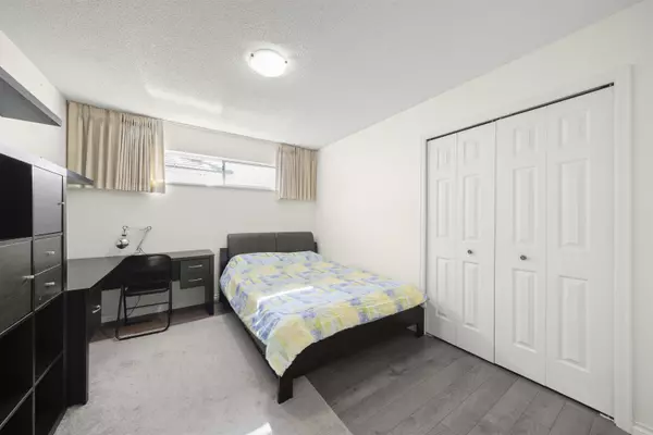 Richmond, BC V6V 2A7,12251 Greenland DR