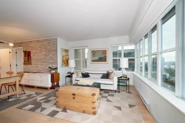 North Vancouver, BC V7L 3G2,1555 Eastern AVE #1504