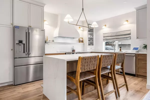 46460 Ashby DR Chilliwack, BC V2R 5N4