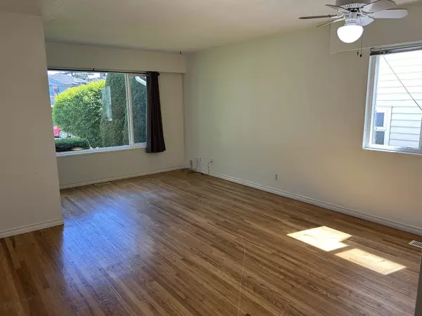 Vancouver, BC V6P 3Y1,8431 Shaughnessy ST #8427-