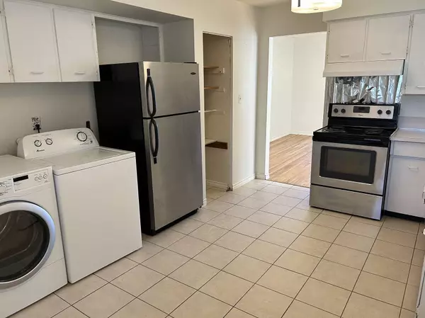 Vancouver, BC V6P 3Y1,8431 Shaughnessy ST #8427-