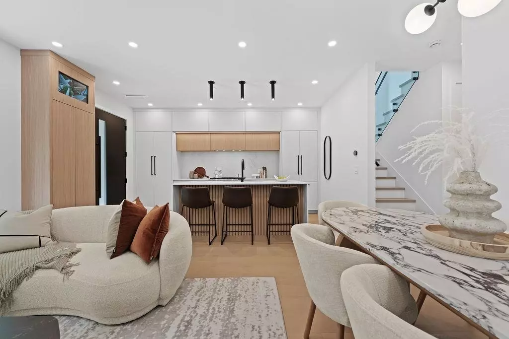 Vancouver, BC V6S 1K9,3880 W 23rd AVE #1