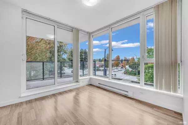 5028 Kwantlen ST #301, Richmond, BC V6X 4K2