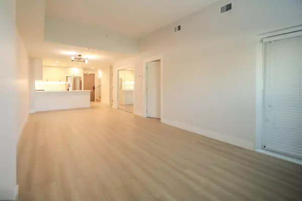 Maple Ridge, BC V2X 3J1,22265 Dewdney Trunk RD #102
