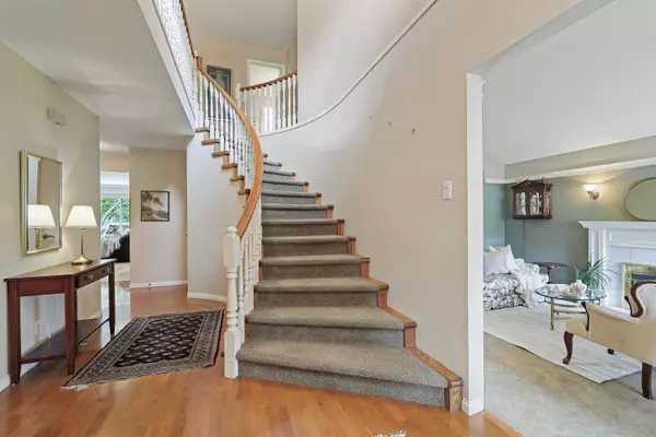 Surrey, BC V3R 0E6,9310 153 ST