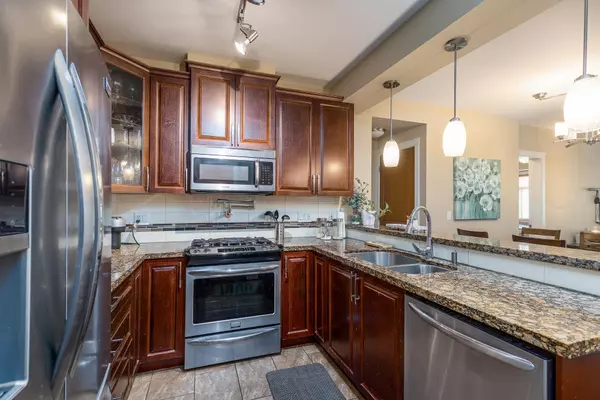 Langley, BC V2Y 0V3,8157 207 ST #224
