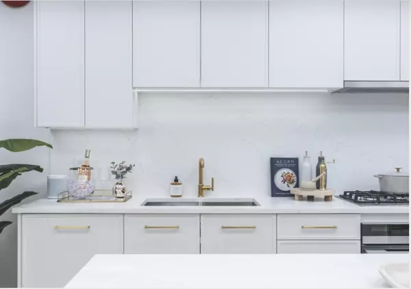 Vancouver, BC V5X 2Y4,7779 Yukon ST #107