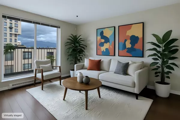 Vancouver, BC V6R 2G5,3727 W 10th AVE #311