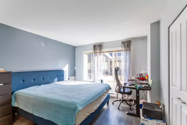 Coquitlam, BC V3E 0A5,1362 Purcell DR #37