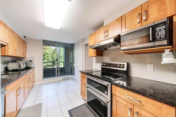 Coquitlam, BC V3B 7R8,3070 Guildford WAY #203