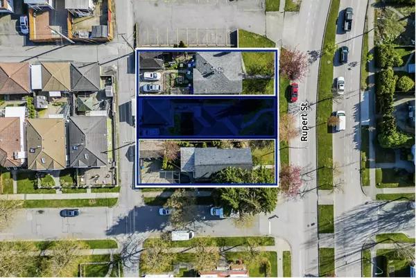 Vancouver, BC V5R 2J2,4424 Rupert ST