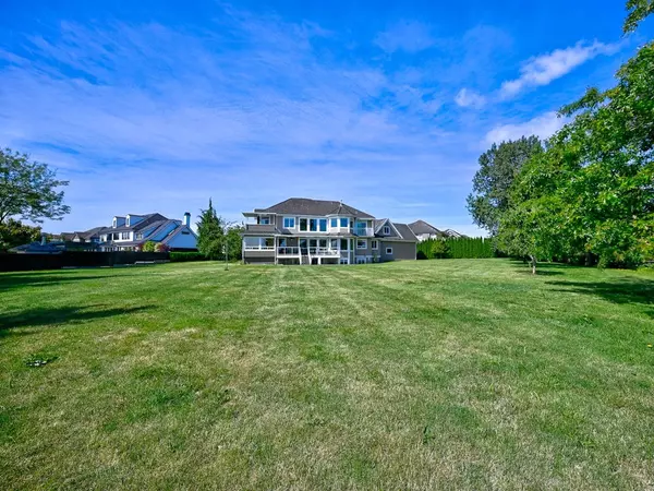 Surrey, BC V3Z 0M1,3652 164a ST