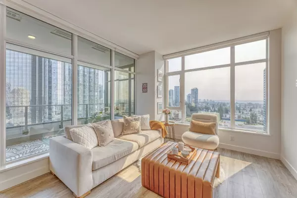 Burnaby, BC V5H 0K5,6511 Sussex AVE #1402