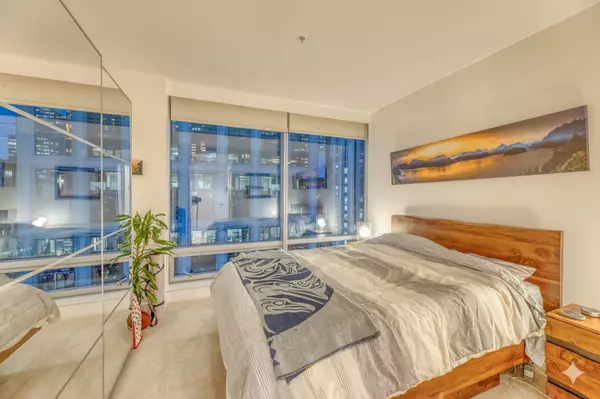 1111 Alberni ST #1702 Vancouver, BC V6E 4V2