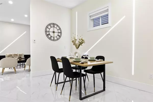 Surrey, BC V3X 2R7,5808 137b ST