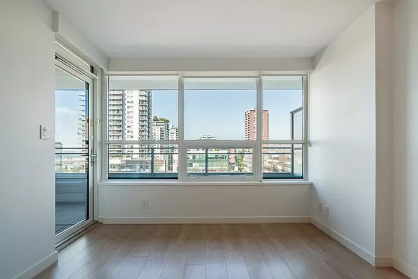 Vancouver, BC V7L 0E6,125 E 14th ST #306