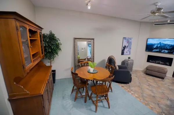 Whistler, BC V8B 0B1,2064 Chamonix CRES