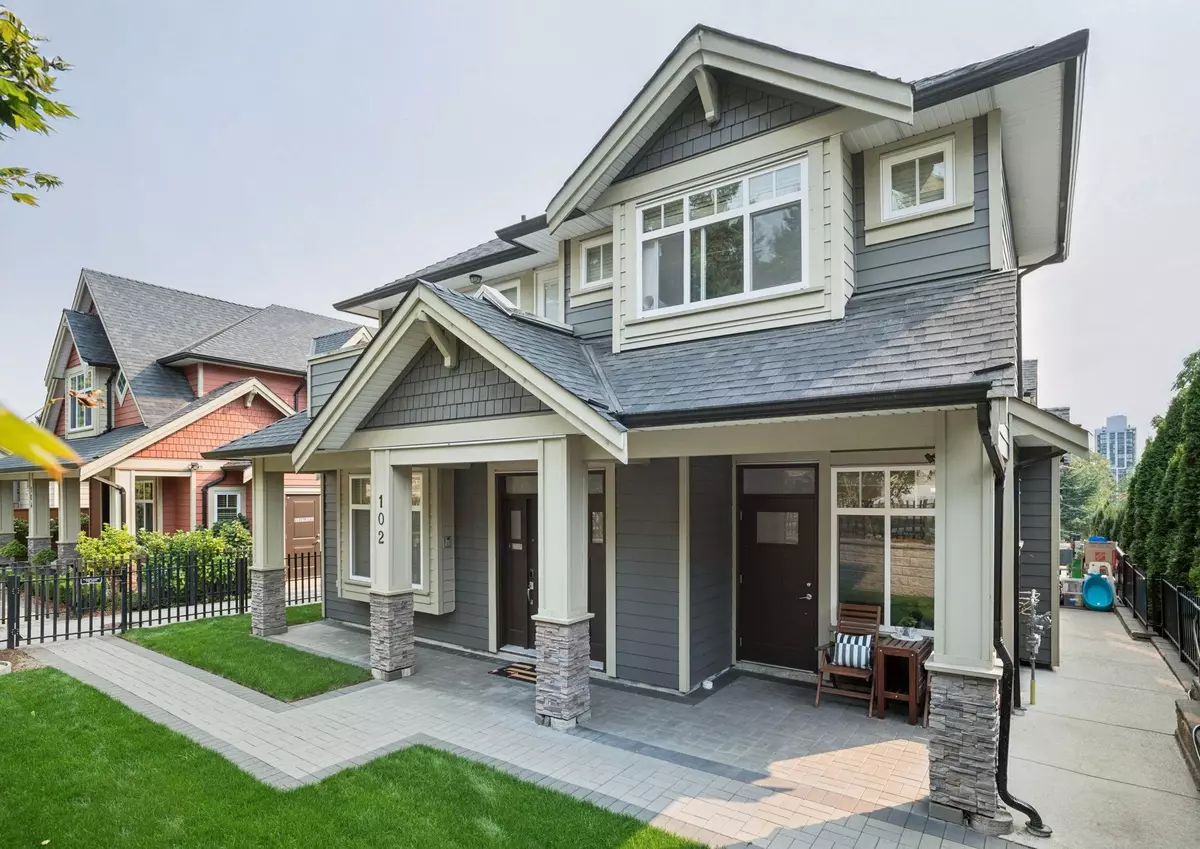 Coquitlam, BC V3K 2G6,910 Delestre AVE #102