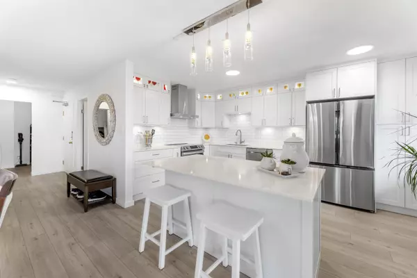 Delta, BC V4C 8E3,11910 80 AVE #801