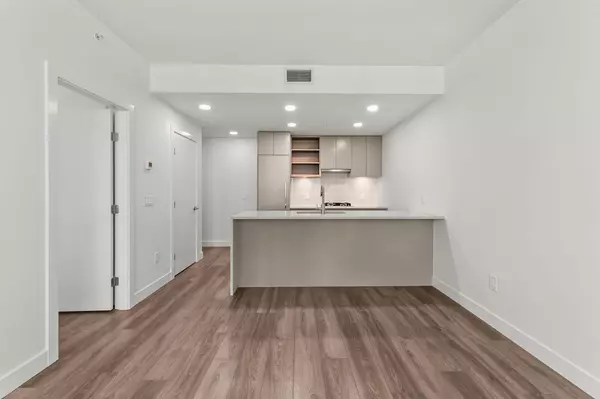 Burnaby, BC V5C 5T3,4433 Alaska ST #1201