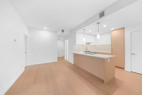 Port Moody, BC V3H 2S4,150 James RD #515