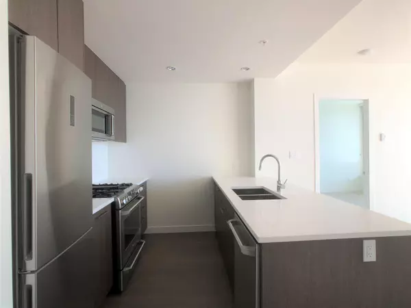 Burnaby, BC V5A 0E1,9060 University CRES #1203
