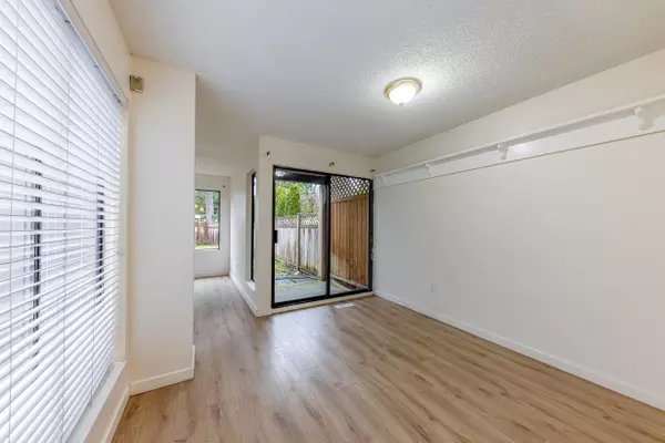 Coquitlam, BC V3C 4B9,864 Pinebrook PL