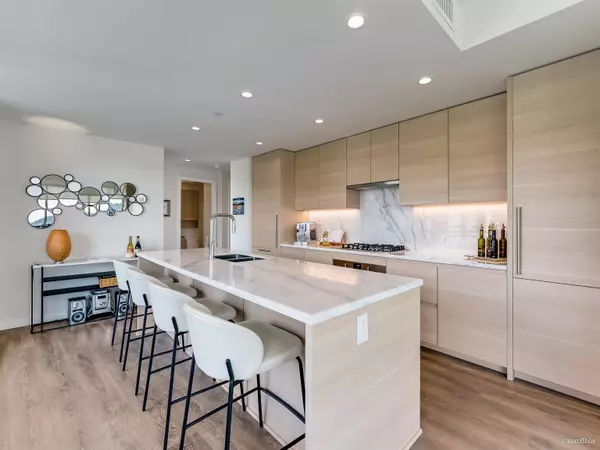 Port Moody, BC V3H 0M3,305 Morrissey RD #2109