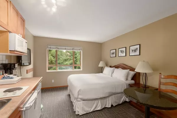 Whistler, BC V8E 1C1,4315 Northlands BLVD #301