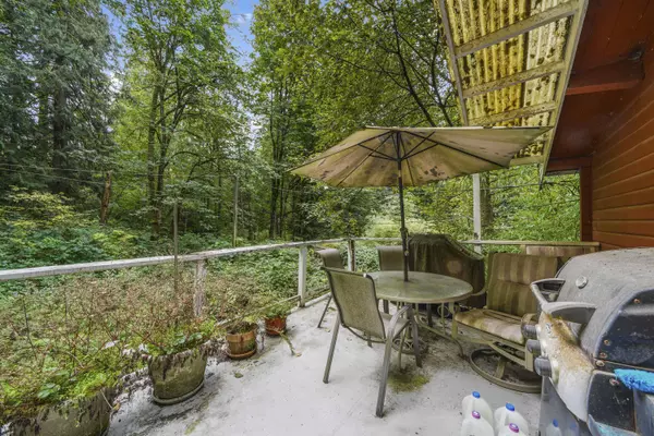 10941 249 ST Maple Ridge, BC V2W 1Z7