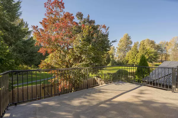 8558 Mccutcheon AVE Chilliwack, BC V2P 7K7