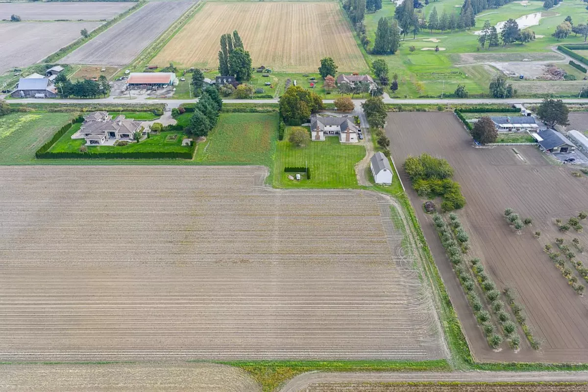 Richmond, BC V7A 1X3,11871 No. 3 RD