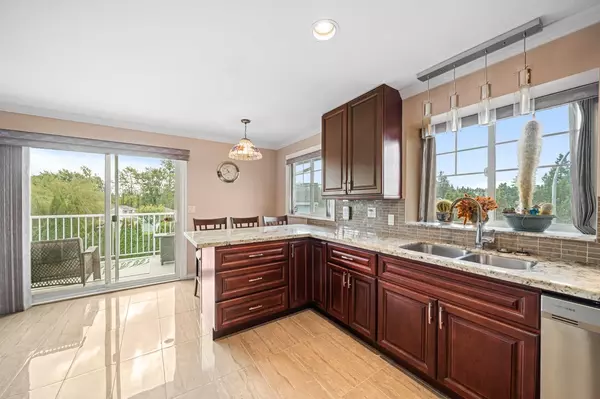 6588 148a ST Surrey, BC V3S 7A2