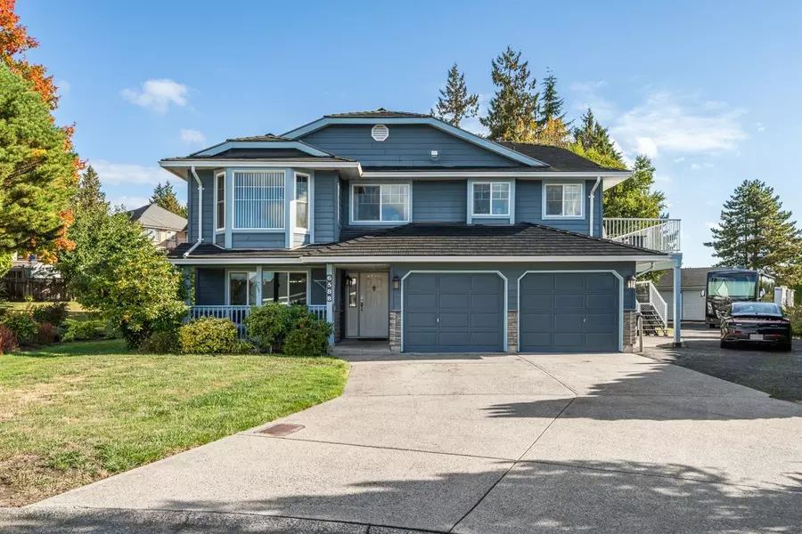 6588 148a ST, Surrey, BC V3S 7A2