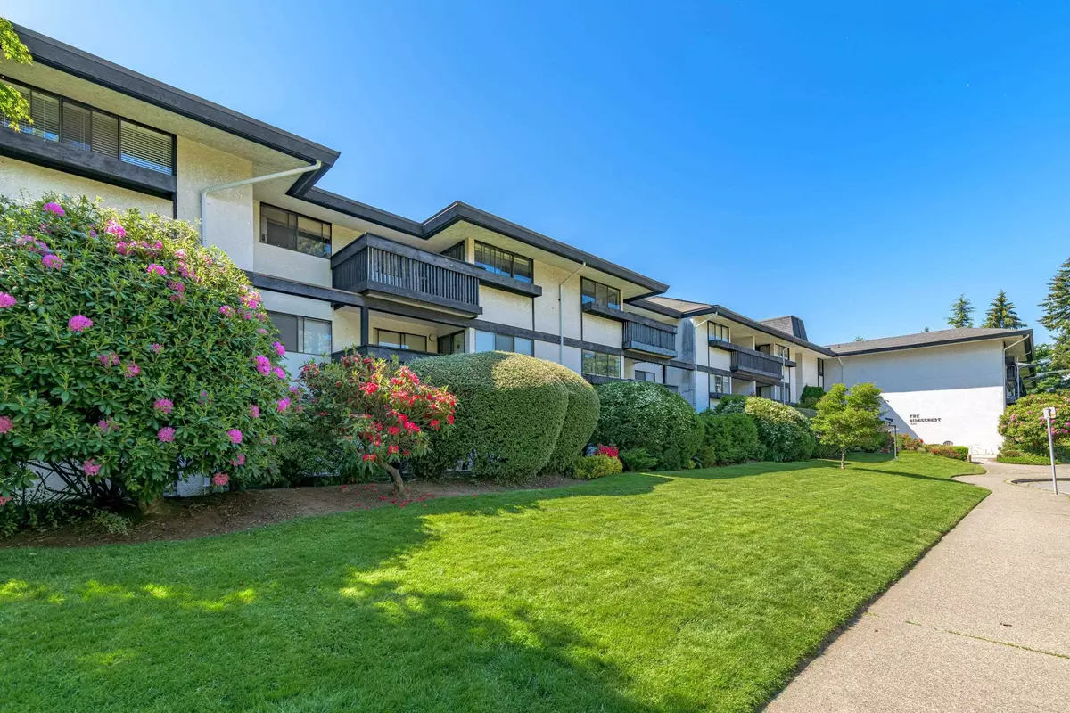 White Rock, BC V4B 5A7,1561 Vidal ST #309