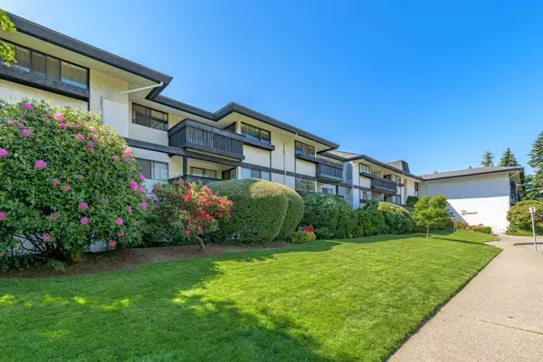 1561 Vidal ST #309, White Rock, BC V4B 5A7
