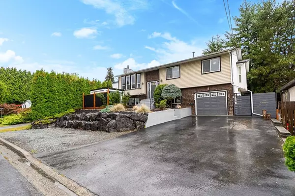 8134 Philbert ST, Mission, BC V2V 4W7