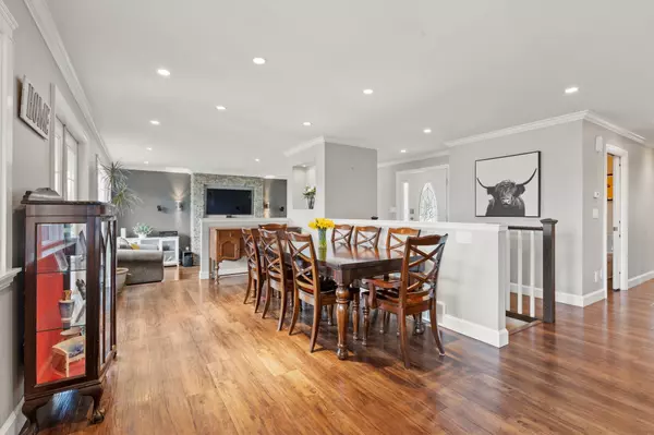 29288 Duncan AVE Abbotsford, BC V4X 1J5