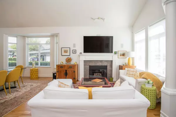 Surrey, BC V4P 1A4,14909 32 AVE #34