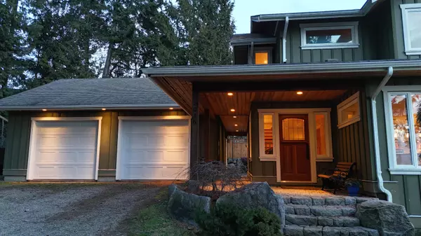 Sechelt, BC V7Z 0B9,5012 Geer RD